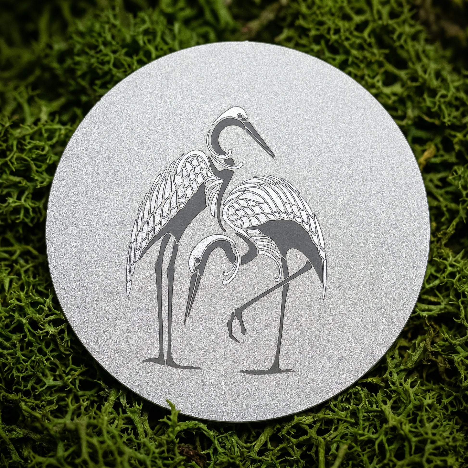 Grues Japonaises sur Dessous de Verre Aluminium 85mm sablé Lux-Kimiya gravé par technologie laser MOPA